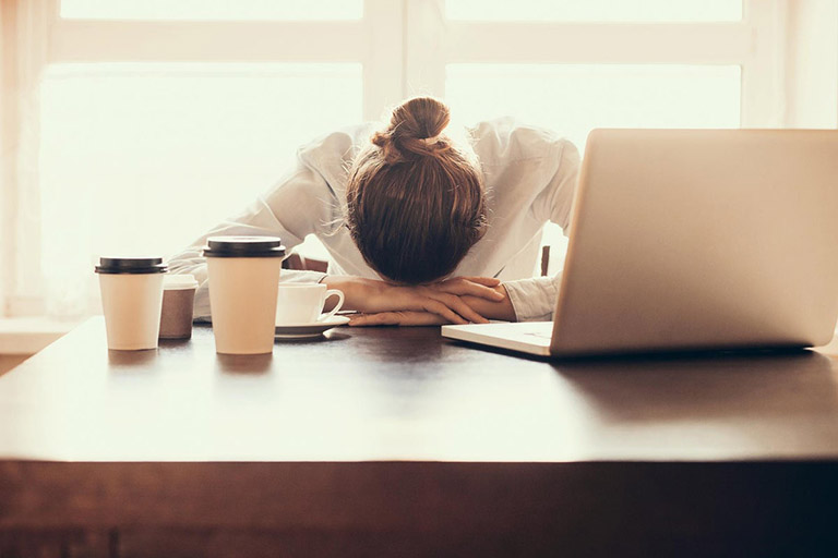 Buồn ngủ ban ngày quá mức Buồn ngủ ban ngày quá mức