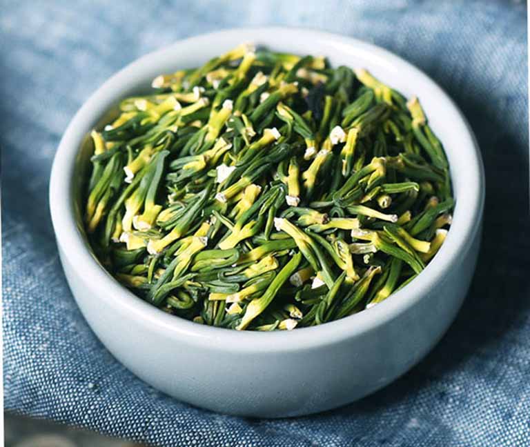 Uống trà tim sen (tâm sen) trị mất ngủ