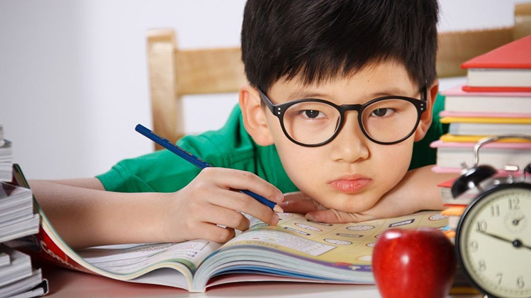 Tác hại của học quá nhiều Tác hại của học quá nhiều