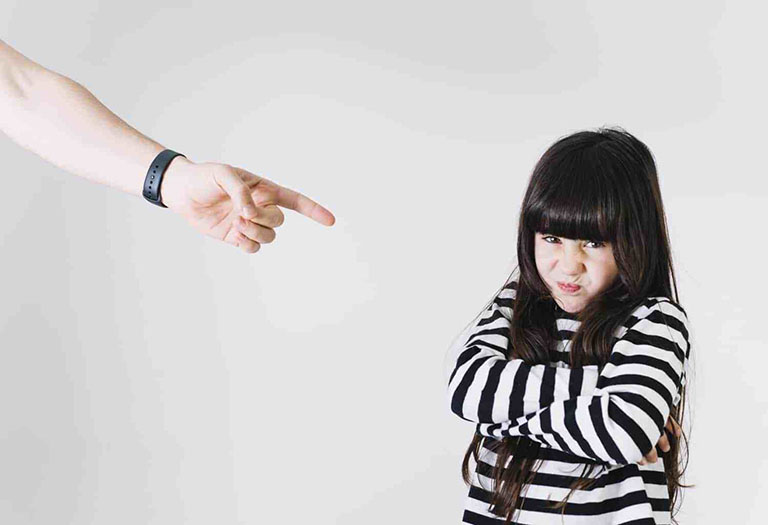 kiểm soát nóng giận với con cái kiểm soát nóng giận với con cái