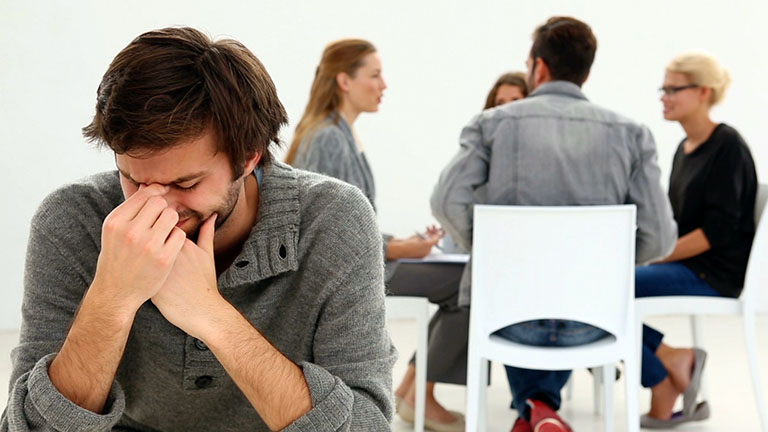 sợ giao tiếp xã hội sợ giao tiếp xã hội
