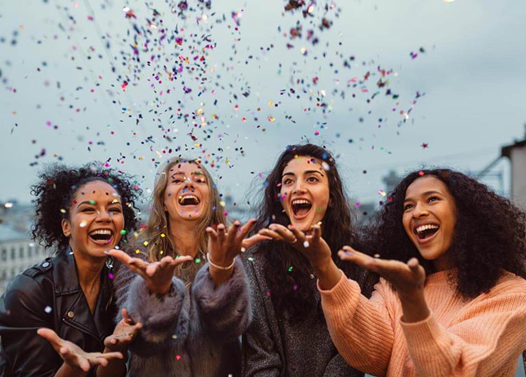 Ngại tiếp xúc với người lạ Ngại tiếp xúc với người lạ