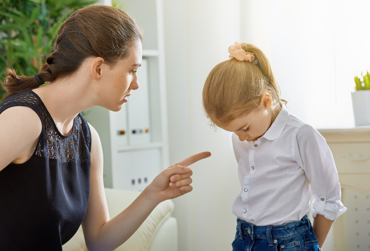 Tác Hại Của Việc Đánh Mắng Con Cái