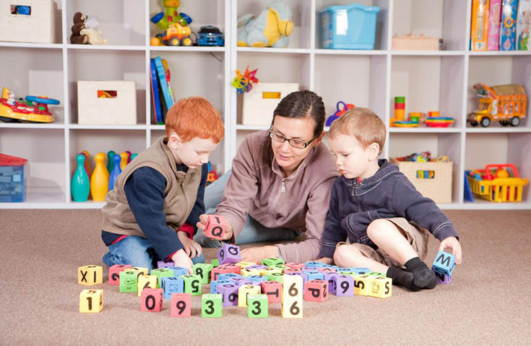 Trẻ bị rối loạn ám ảnh cưỡng chế Trẻ bị rối loạn ám ảnh cưỡng chế