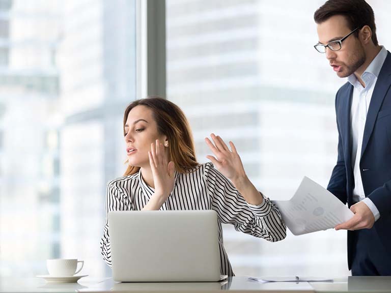 Gaslighting là gì Gaslighting là gì