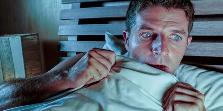 tự nhiên cười một mình là bệnh gì tự nhiên cười một mình là bệnh gì