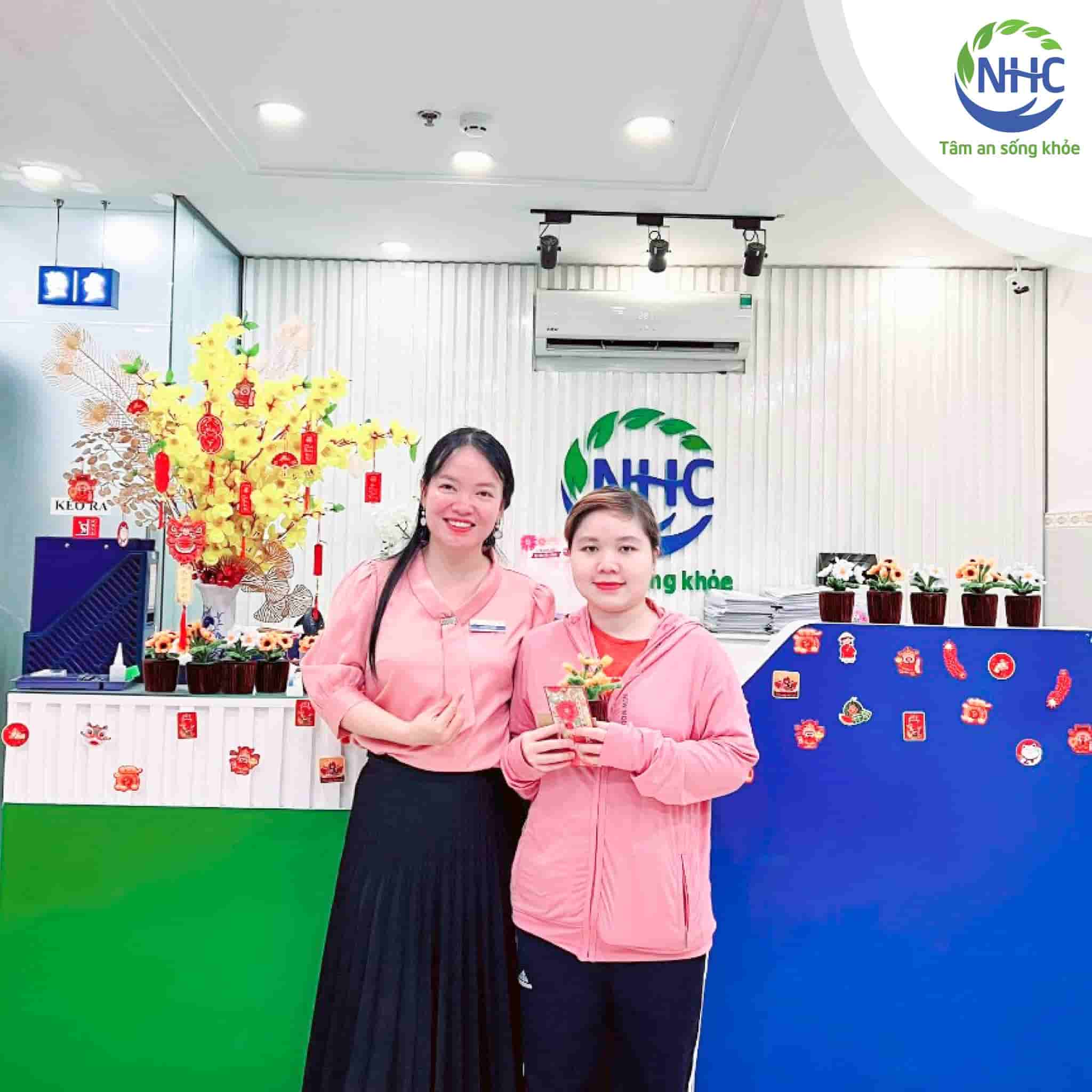Thông điệp ý nghĩa này được truyền tải thông qua nhiều hoạt động thú vị: tri ân khách hàng, chương trình chuyển hóa cùng chuyên gia,...
