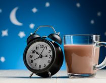 uống cacao gây mất ngủ