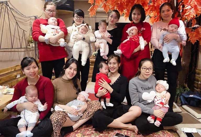 tham gia các hội nhóm hỗ trợ mẹ bỉm là cách vượt qua trầm cảm sau sinh không dùng thuốc