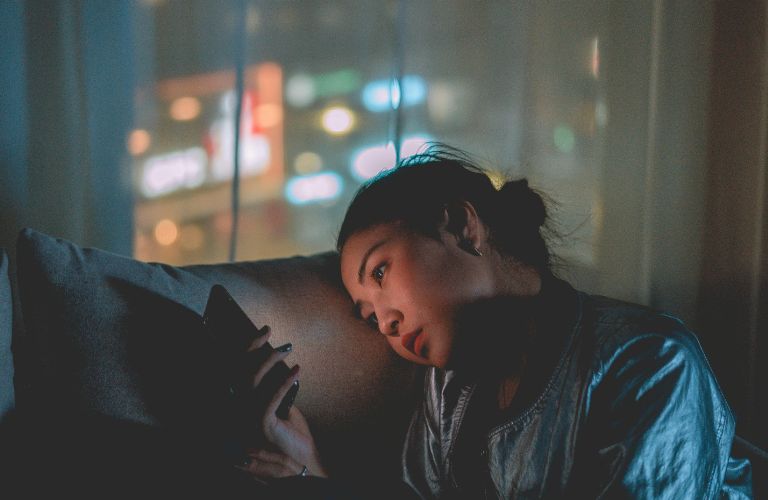 Làm sao để Gen Z thoát khỏi tình trạng kiệt sức (Burnout)?