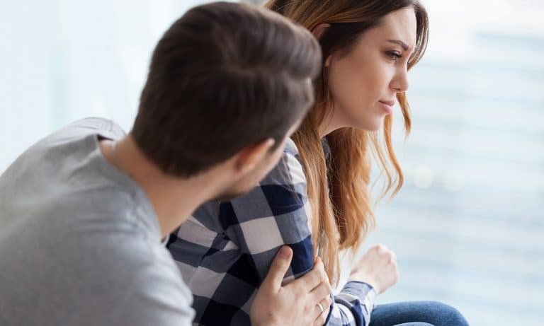 cần làm gì khi nghe thấy những câu nói của người trầm cảm