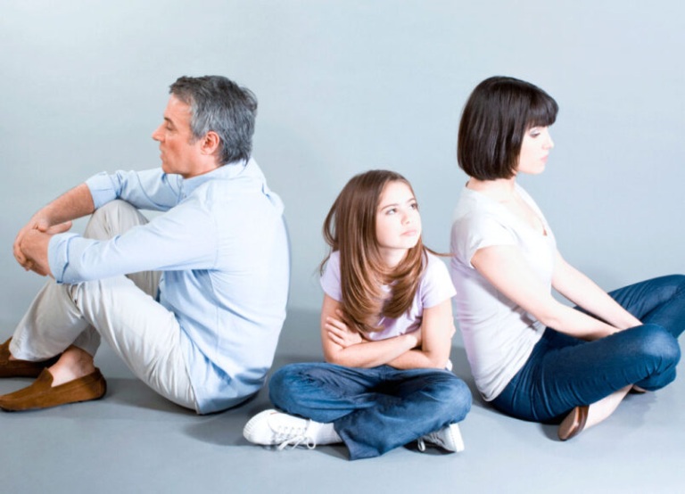 Cách hàn gắn mối quan hệ gia đình