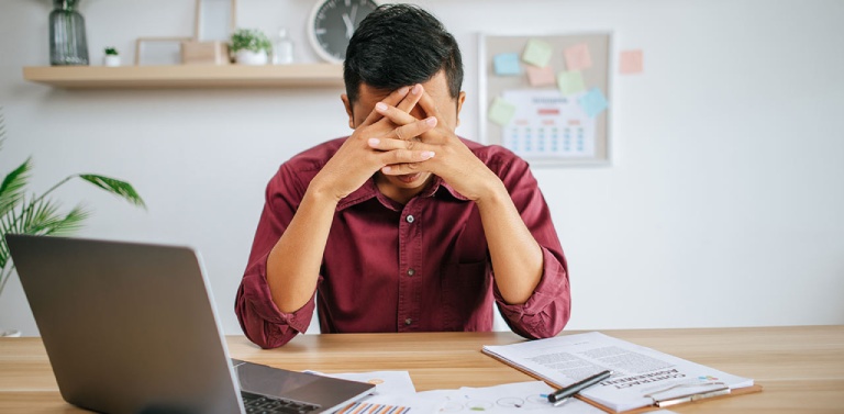 Có thể tự vượt qua cảm giác trống rỗng không