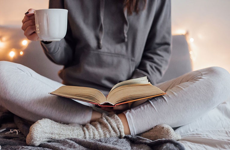 vượt qua khủng hoảng tuổi 20 hiệu quả bằng cách đọc sách