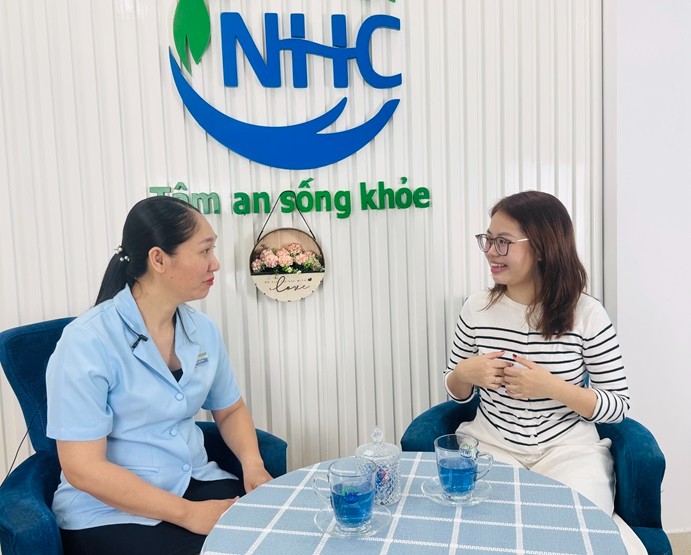 Hành trình chữa lành tâm lý giúp khách hàng P.V thoát khỏi lo âu và tự tin hơn