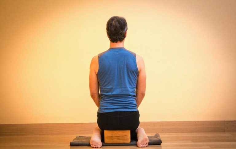 bài tập trị rối loạn lo âu lan tư thế anh hùng