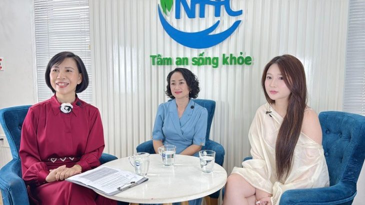 Chuyên gia Tâm lý Hoàng Oanh đồng hành cùng T.A trong hành trình chữa lành tổn thương thời thơ ấu