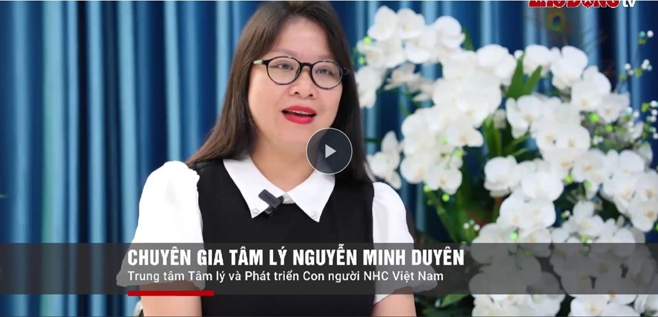 [Lao động] Chồng kiểm soát mọi việc, tính chiếm hữu được ngụy trang dưới hai chữ thương vợ