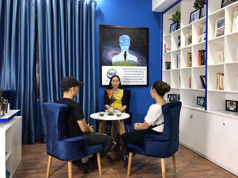 tư vấn tâm lý khi con cái mất kết nối cha mẹ