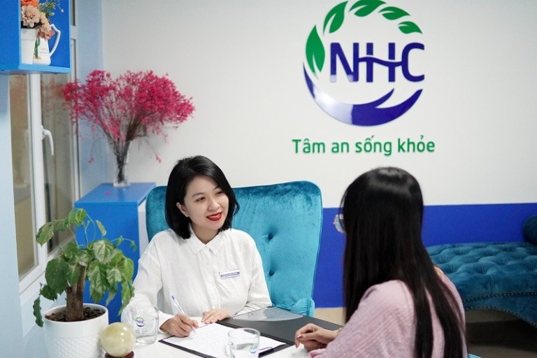 NHC Việt Nam trị liệu tâm lý cho người bị ác cảm bận rộn Idleness Aversion