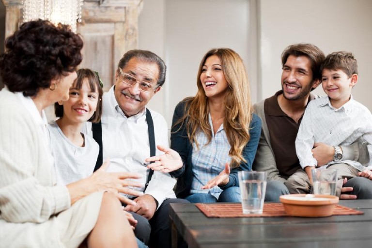 Cách chăm sóc sức khỏe tinh thần cho người cao tuổi