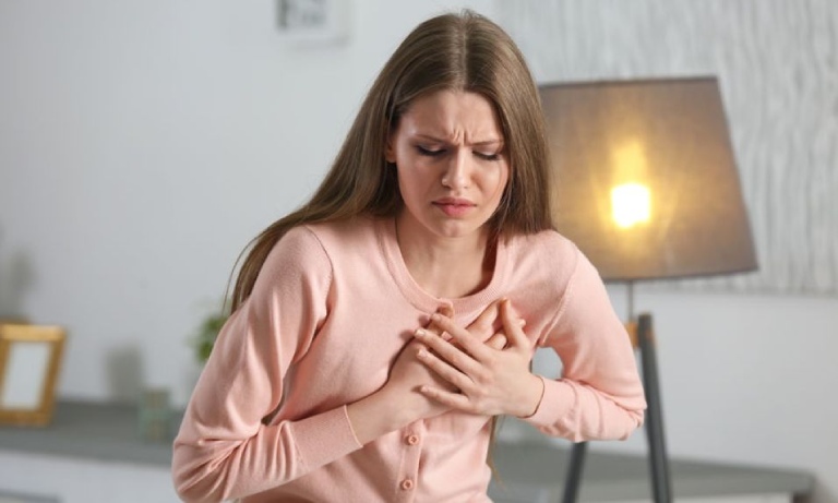 triệu chứng Cơn hoảng loạn (Panic Attack)