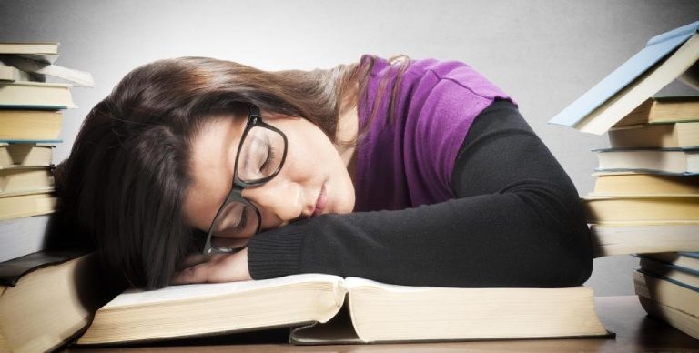 thiếu ngủ có tác hại gì