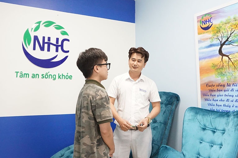 NHC Việt Nam tư vấn tâm lý khi trẻ cấp 3 muốn bỏ học