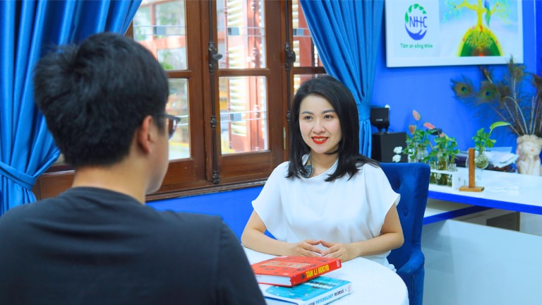 NHC Việt Nam tư vấn cho người mất định hướng tuổi 30