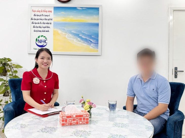 Q.K chia sẻ hành trình chuyển hóa tổn thương tâm lý sau 9 năm đồng hành cùng chuyên gia NHC Việt Nam