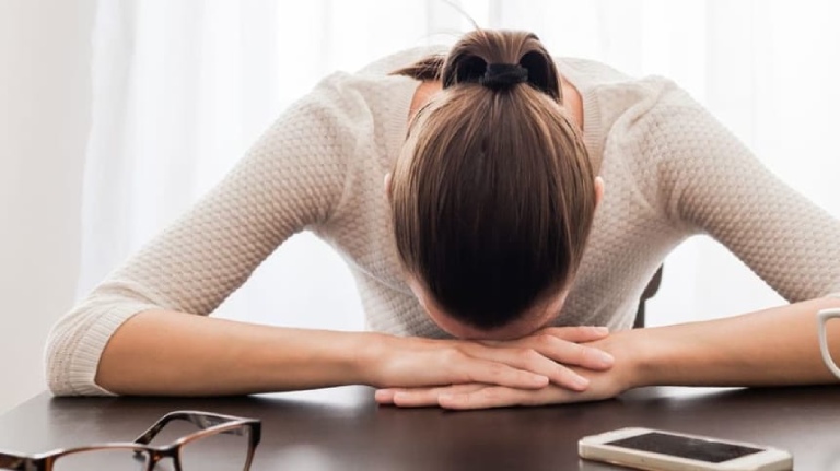 hội chứng sợ về nhà Nostophobia