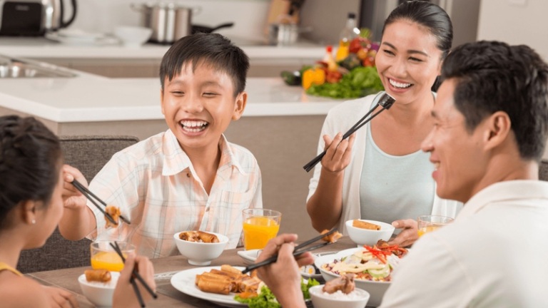 nên làm gì khi có dấu hiệu trầm cảm ở học sinh THCS