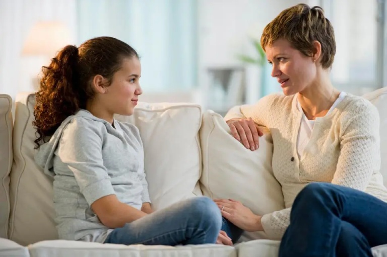 Cha mẹ nên làm gì khi mất kết nối với con