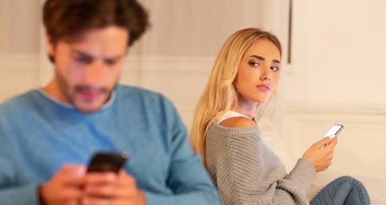 Cách kiểm soát cảm xúc ghen tuông