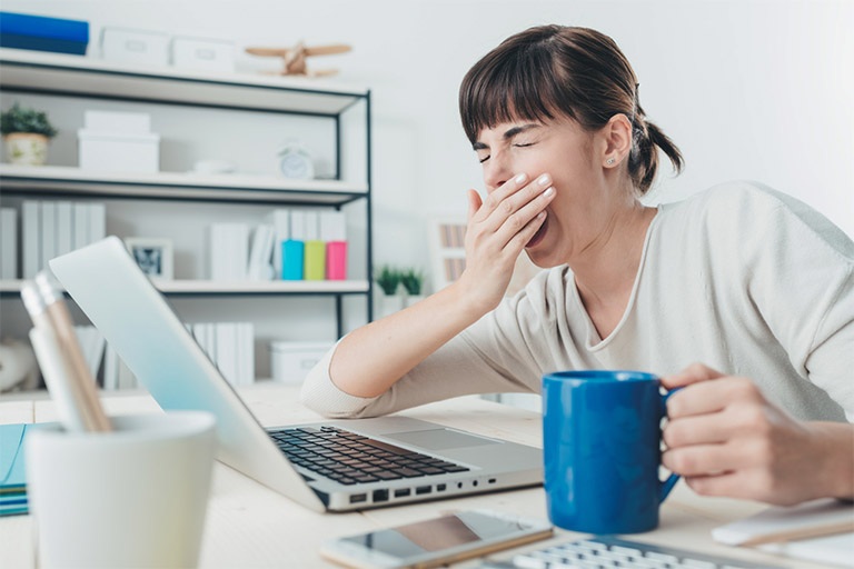 1 ngày ngủ 5 tiếng có đủ không