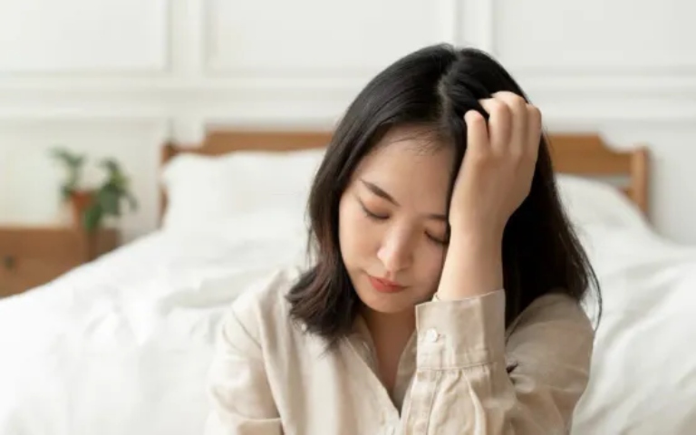 1 ngày ngủ 6 tiếng được không