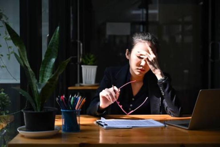 Nguyên nhân nào dẫn đến hội chứng kiệt sức của người sáng lập (founder burnout)