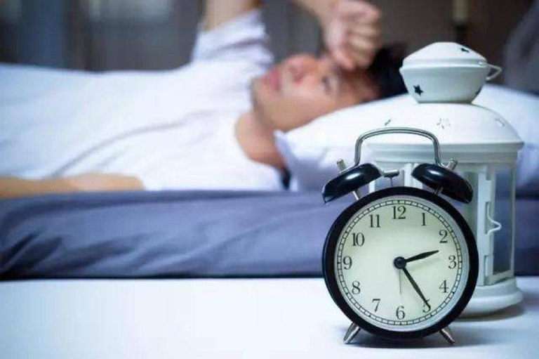Lo lắng không ngủ được phải làm sao