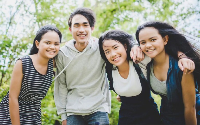những thay đổi tâm lý tuổi dậy thì thể hiện qua mong muốn tự lập và tự quyết định
