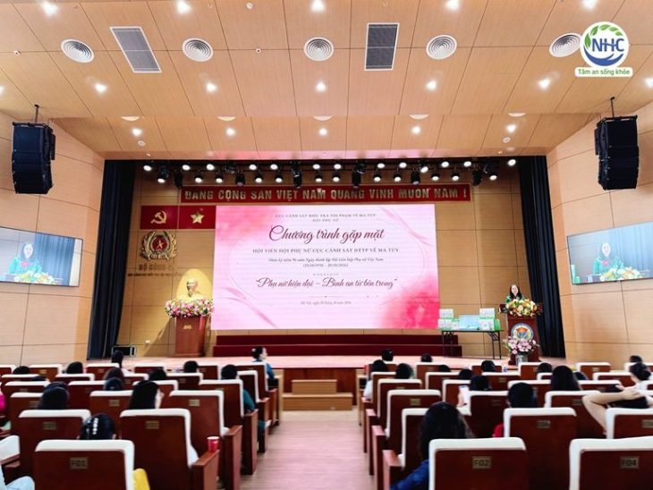 workshop tâm lý chào mừng ngày phụ nữ Việt Nam