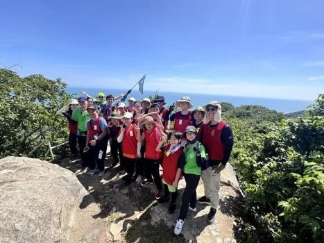 trekking tại núi Minh Đạm
