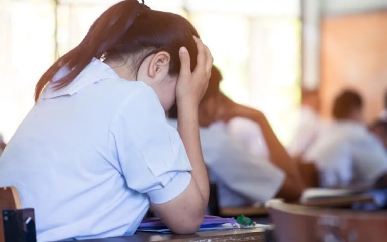 Vì sao tự nhiên chán học