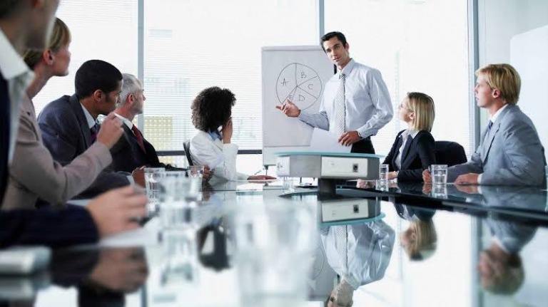 Làm sếp khó lắm nếu mục tiêu và kỳ vọng với nhân viên không rõ ràng