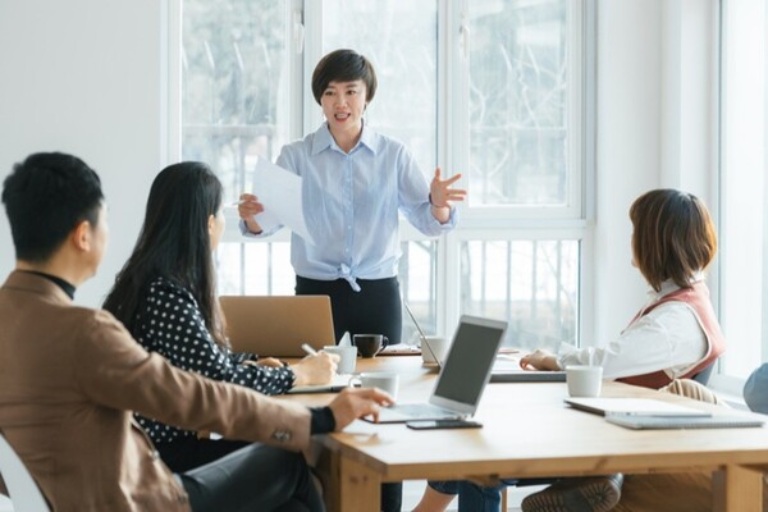 Làm thế nào để rèn luyện kỹ năng và tố chất lãnh đạo