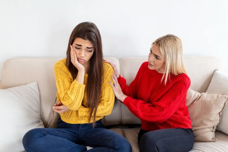 Những câu không nên nói với người trầm cảm